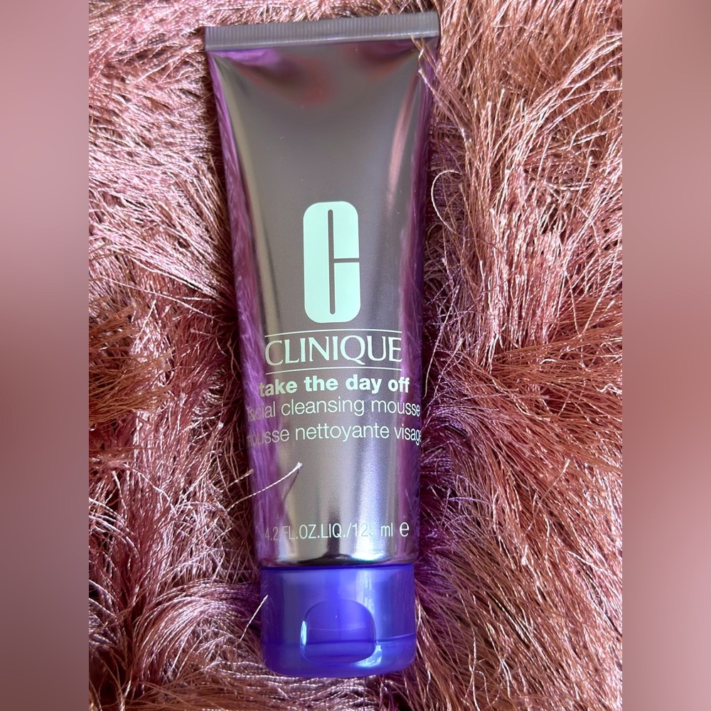 Face cleanser